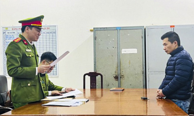 Bắt phó giám đốc trung tâm đăng kiểm ở Vĩnh Phúc