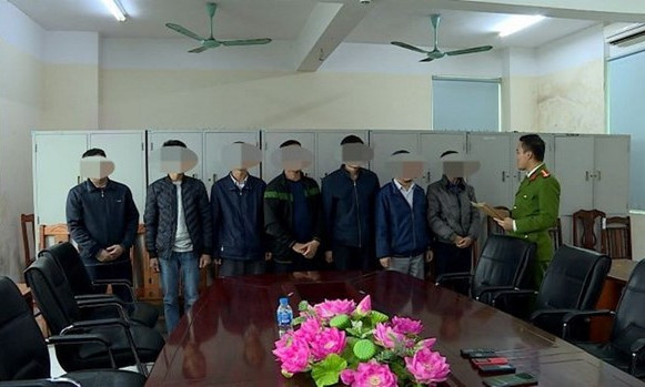 Khởi tố và bắt 7 bị can tại Trung tâm đăng kiểm xe cơ giới Hưng Yên