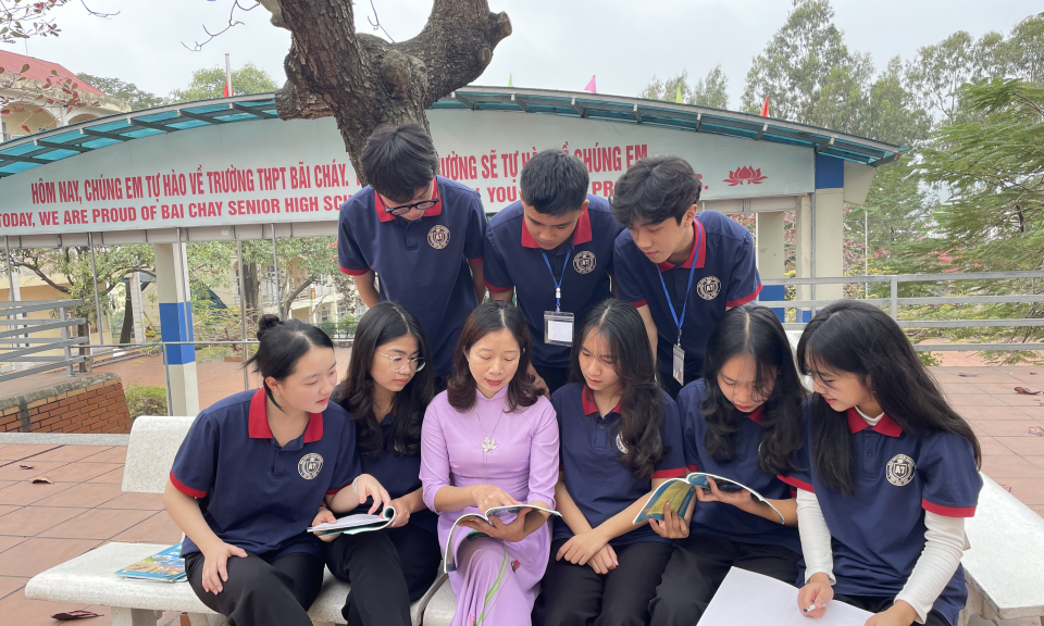 Phong trào thi đua “Giỏi việc trường, đảm việc nhà” ở ngành giáo dục