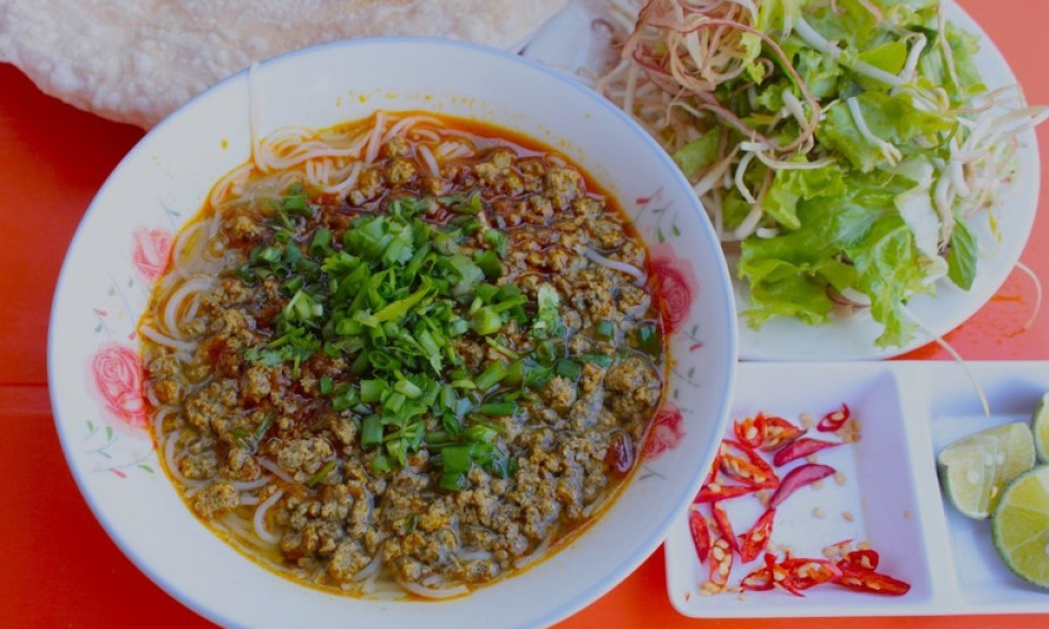 Fiddler crab noodle: A dish visitors should not miss in Quy Nhon