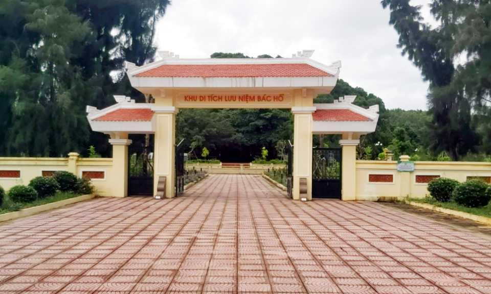 Di tích lịch sử địa điểm lưu niệm Chủ tịch Hồ Chí Minh trên đảo Ngọc Vừng được xếp hạng Di tích Quốc gia