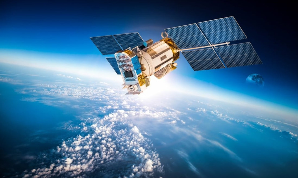 Trung Quốc sắp tung gần 13.000 vệ tinh đấu với Starlink của tỉ phú Elon Musk?