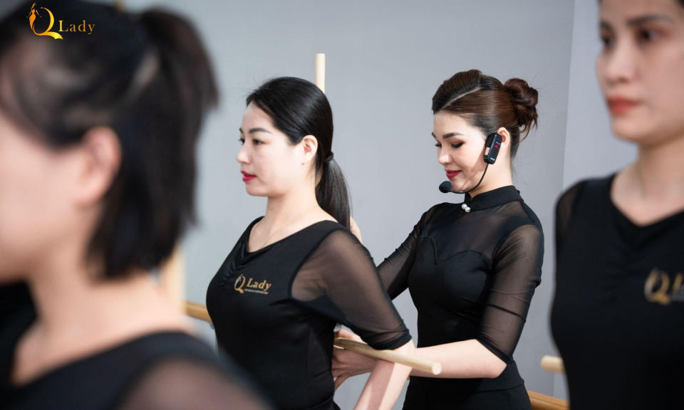Học viện Đào tạo Q Lady -  Kiến tạo khí chất phái đẹp