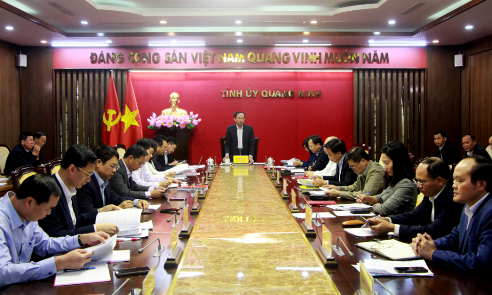 Giao ban Thường trực Tỉnh ủy