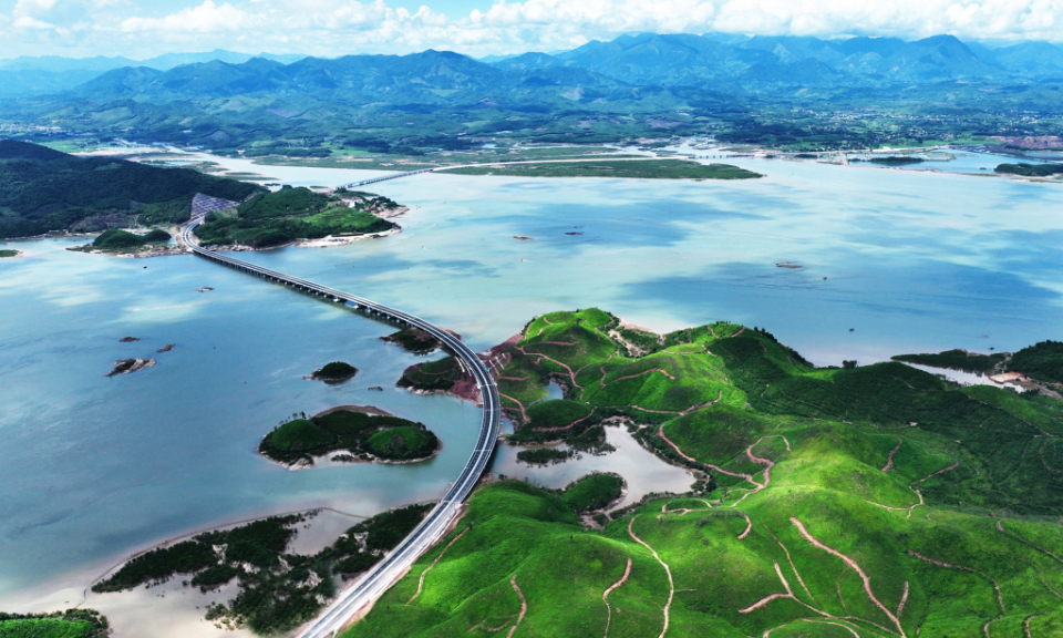 交通基础设施对接为旅游业快速复苏注入强劲的动力