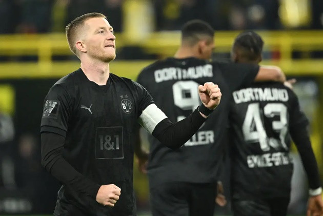 MARCO REUS TO HALF HIS SALARY IF HE EXTENDS CURRENT CONTRACT - Bóng Đá