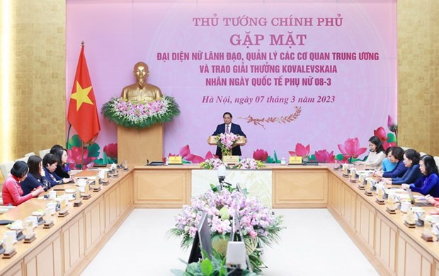 Thu tuong: Tao moi truong, dieu kien de phat huy vai tro cua phu nu hinh anh 1