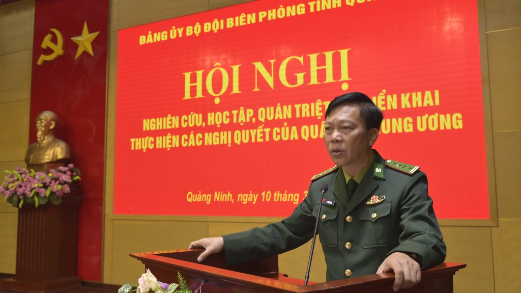 Đại tá Lê Xuân Men, Bí thư Đảng ủy, Chính ủy BĐBP tỉnh chủ trì Hội nghị