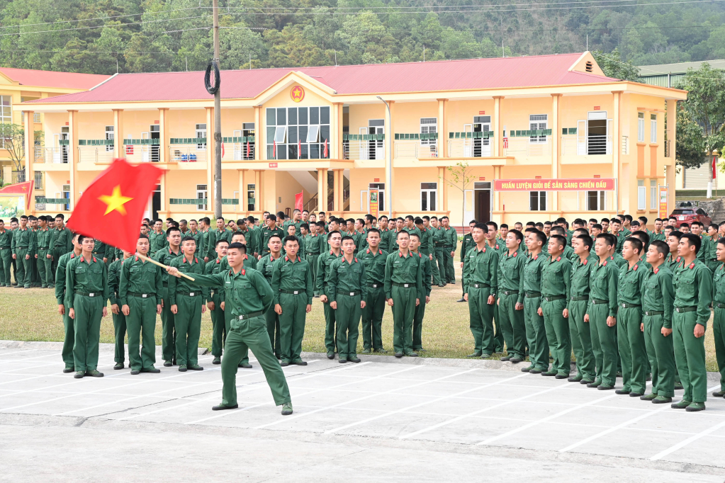 Các đội tham gia thi hát 15 bài hát quy định trong quân đội Nhân dân Việt Nam.