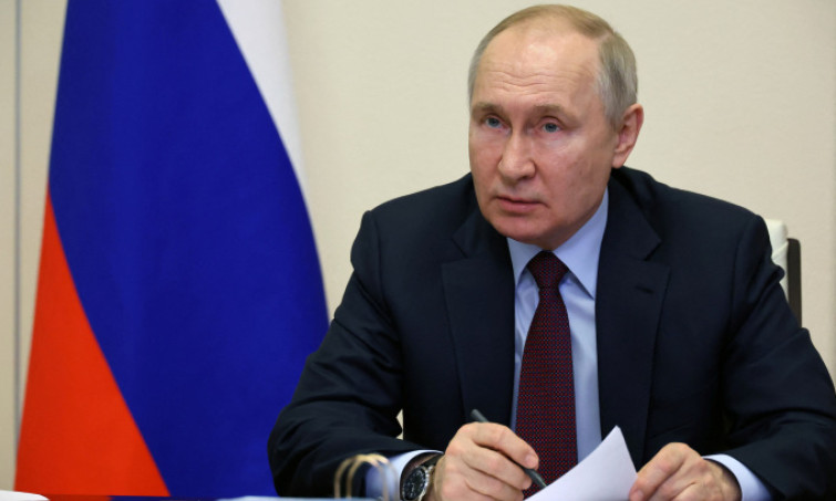 Ông Putin ký luật đình chỉ hiệp ước hạt nhân với Mỹ