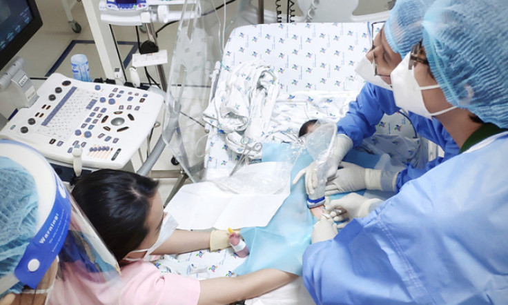 Dấu hiệu sốt siêu vi