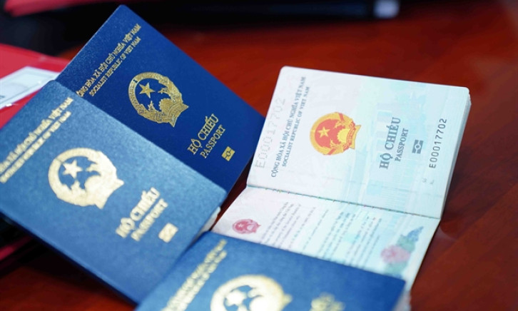 New chip-based passports to accelerate customs procedures