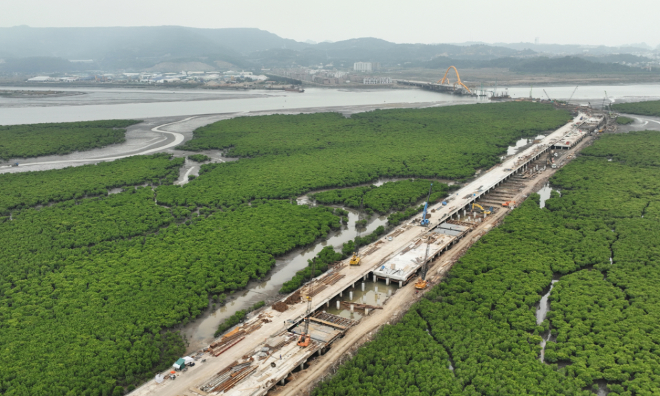 Tạo đà phát triển vững chắc
