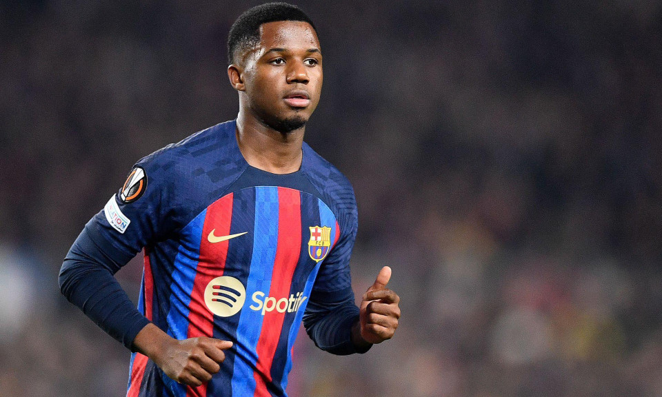 Barcelona đón tin vui trước Siêu kinh điển