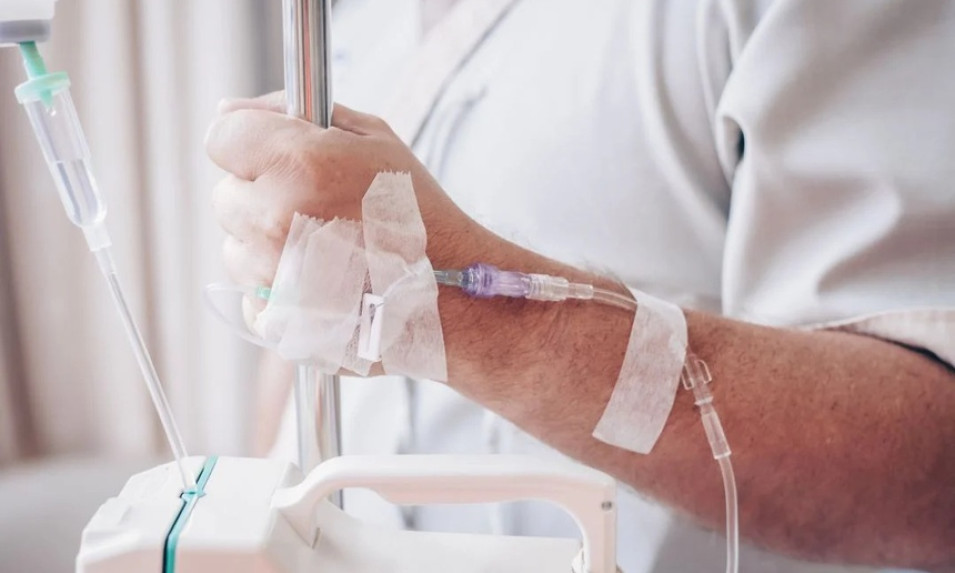 Vì sao truyền dịch có thể dẫn đến chết người?