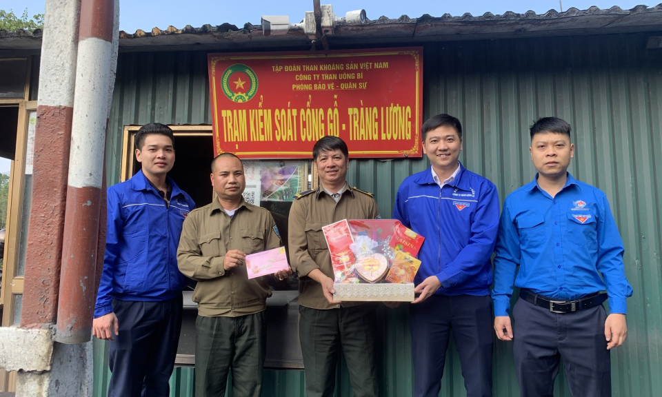 Quảng Ninh có 2 cán bộ Đoàn nhận Giải thưởng Lý Tự Trọng năm 2023