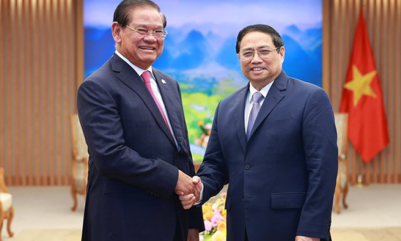 Thủ tướng Phạm Minh Chính tiếp Phó Thủ tướng, Bộ trưởng Bộ Nội vụ Vương quốc Campuchia