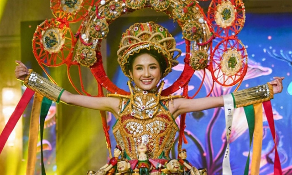 Việt Nam wins Miss Eco International 2023
