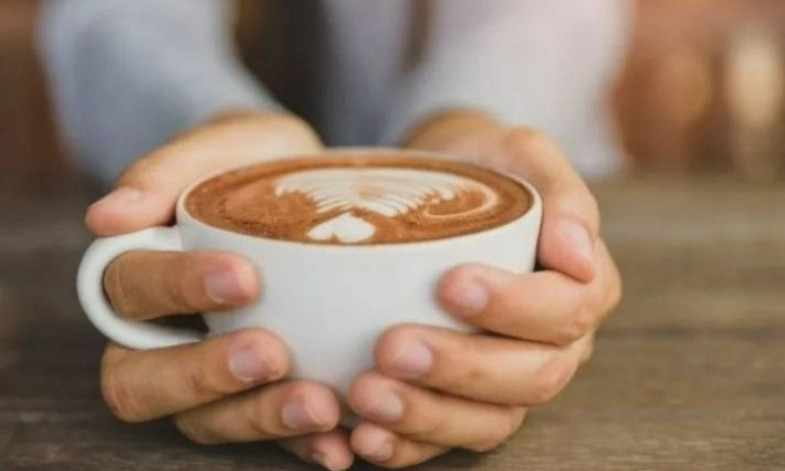 5 thói quen uống nước buổi sáng hỗ trợ đường ruột