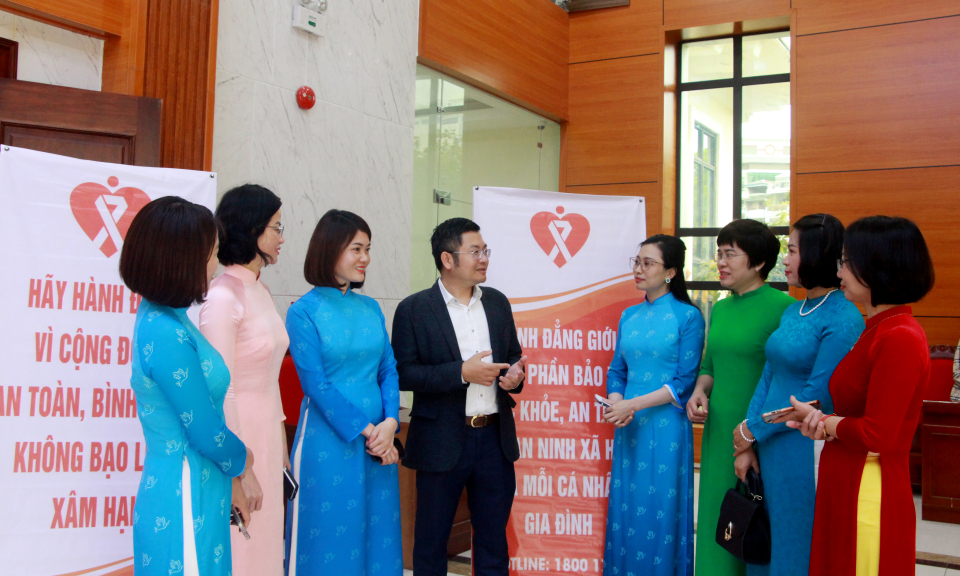 Khẳng định vị thế của phụ nữ trong thời kỳ mới