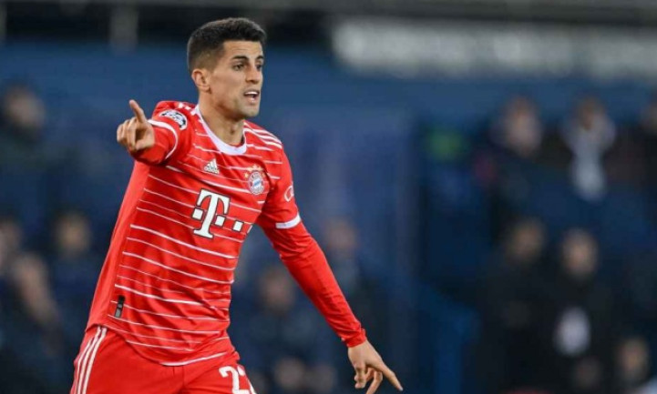 Bayern ra quyết định với Cancelo