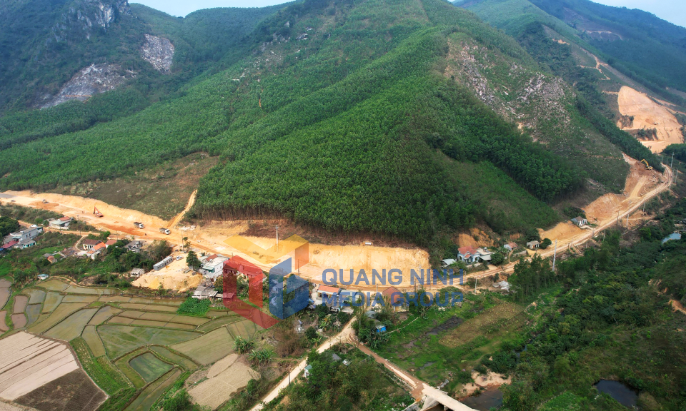 Dự án đường nối xã Sơn Dương với xã Đồng Lâm (TP Hạ Long), tháng 9-2022