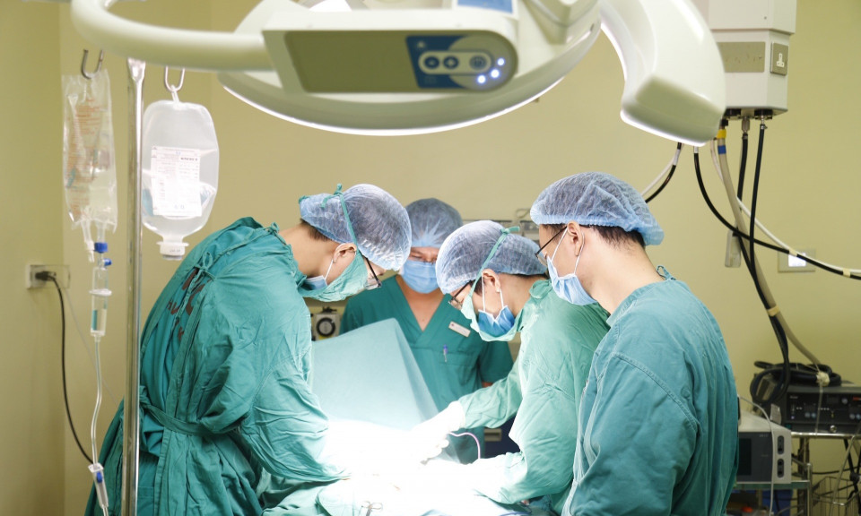 Trang thiết bị y tế sẽ cơ bản đáp ứng được yêu cầu trong vòng 3-6 tháng tới 