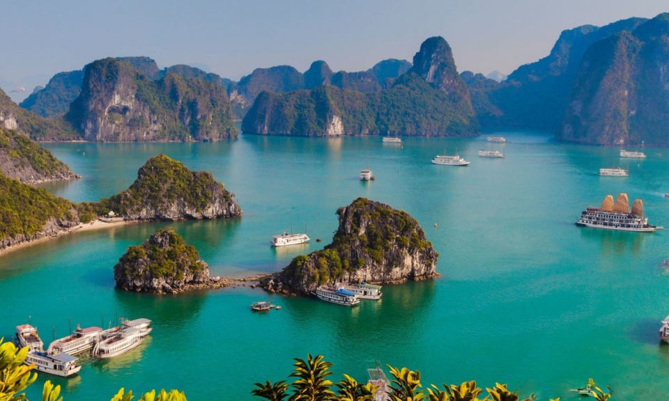 Ha Long Bay among top 25 most beautiful places in the world: CNN
