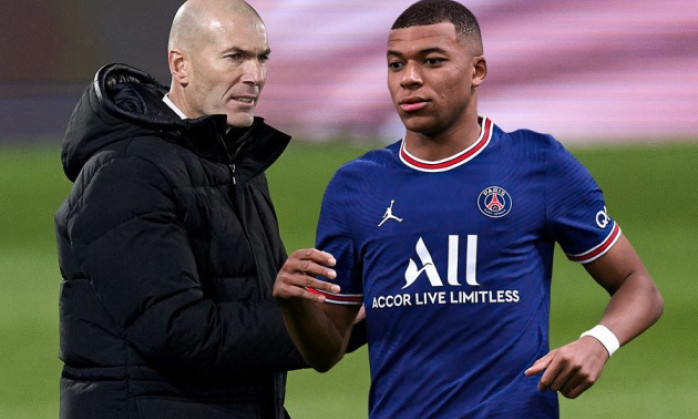 Zidane đàm phán ngồi ‘ghế nóng’ PSG thay Galtier