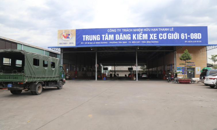 Hai Phó giám đốc trung tâm đăng kiểm ở Bình Dương bị bắt
