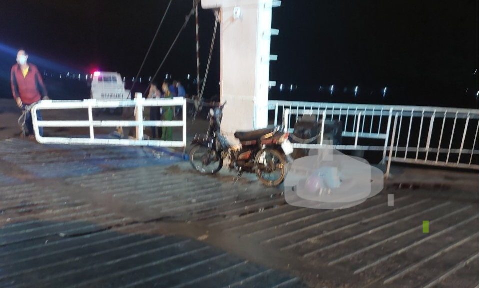 Bắt hai anh em giết người trên bến phà rồi bỏ trốn