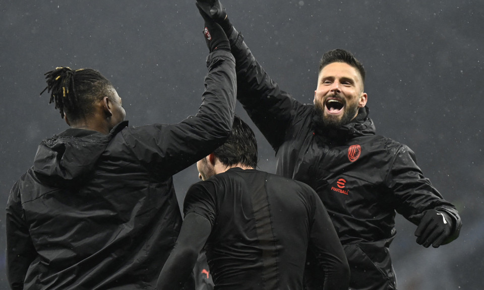 Serie A áp đảo tứ kết Cúp C1: Sự trỗi dậy của người Italy