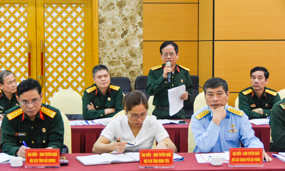 Tọa đàm “Xây dựng Hội CCB Việt Nam vững mạnh về chính trị, tư tưởng trong giai đoạn mới”
