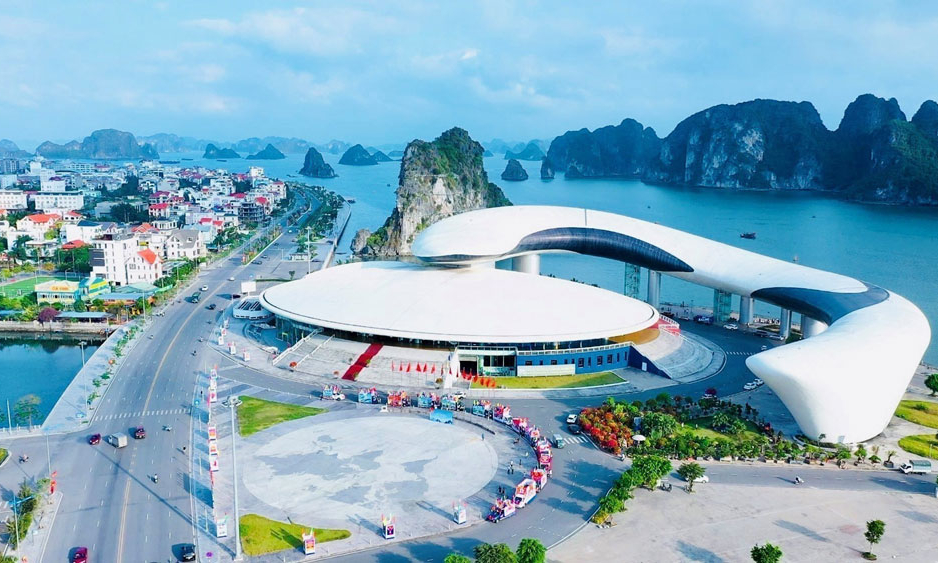 Ha Long city towards sustainable development