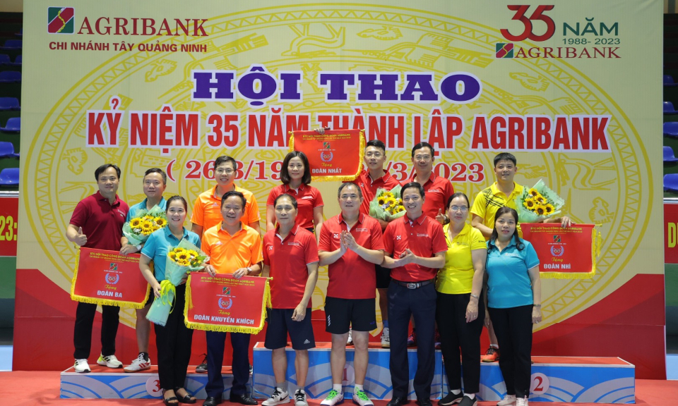 100 vận động viên tham gia hội thao Agribank chi nhánh Tây Quảng Ninh 