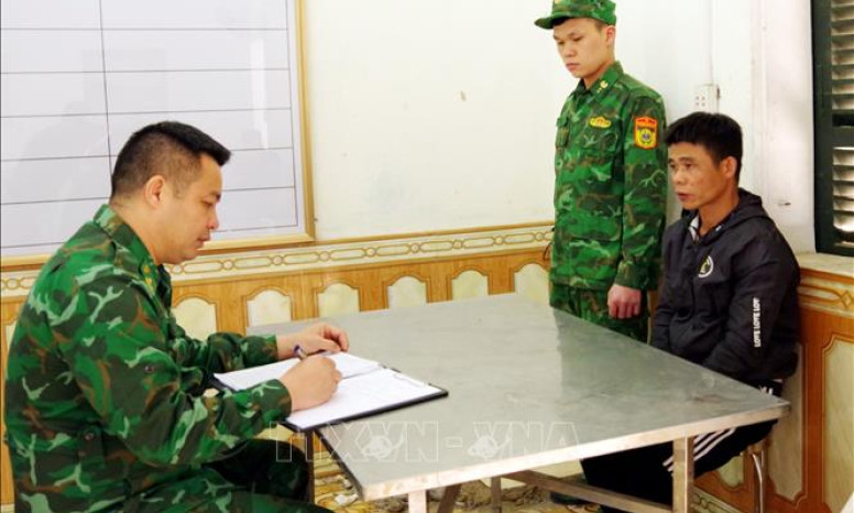 Khởi tố 5 đối tượng về hành vi tổ chức nhập cảnh trái phép