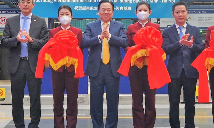 Vietnam Airlines khai thác trở lại đường bay Hà Nội - Bắc Kinh sau ba năm gián đoạn