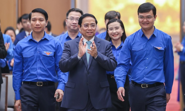 Thủ tướng đối thoại với hàng nghìn thanh niên về nguồn nhân lực trẻ