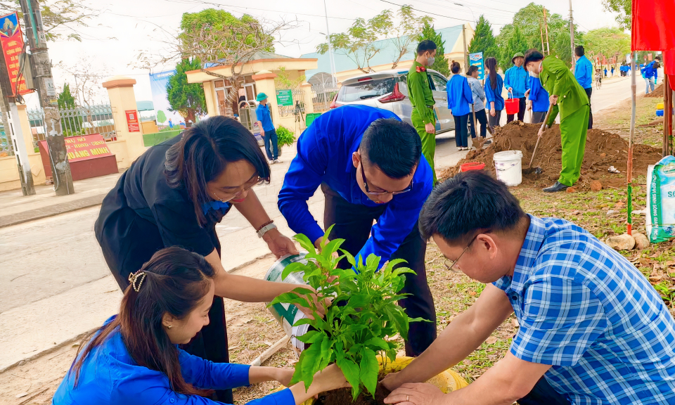 Phát huy sức trẻ bảo vệ môi trường
