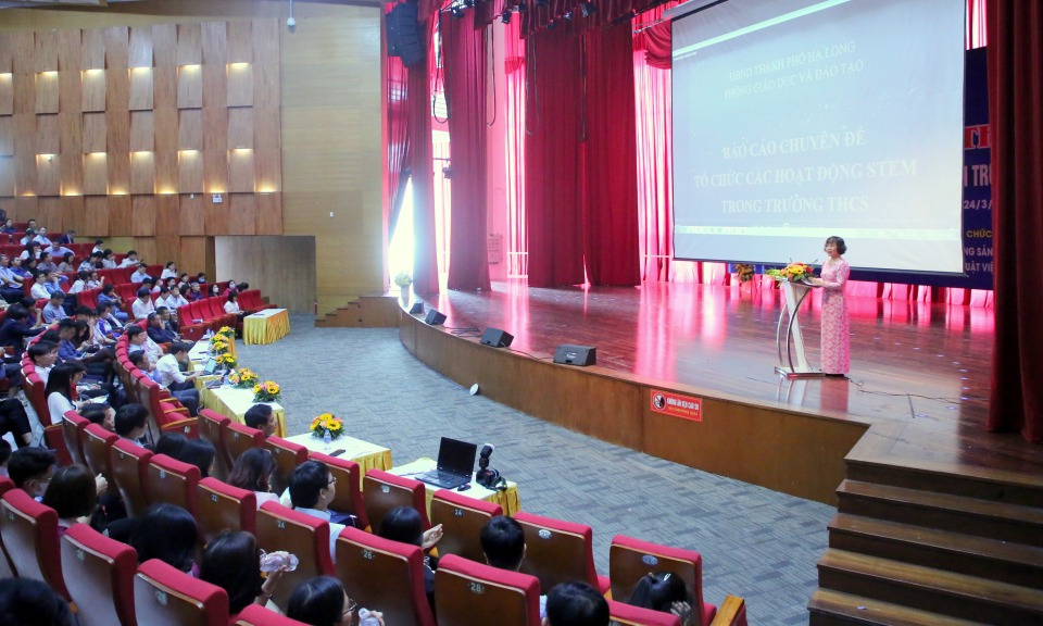 Hội thảo “Nâng cao chất lượng giáo dục STEM trong giáo dục trung học”