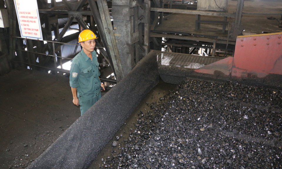TKV: Đảm bảo cung ứng đủ than phục vụ sản xuất điện