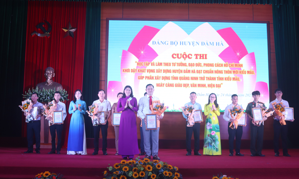 Đầm Hà: Cuộc thi học tập và làm theo tư tưởng, đạo đức, phong cách Hồ Chí Minh, phát động đợt cao điểm thi đua chào mừng Ngày thành lập tỉnh