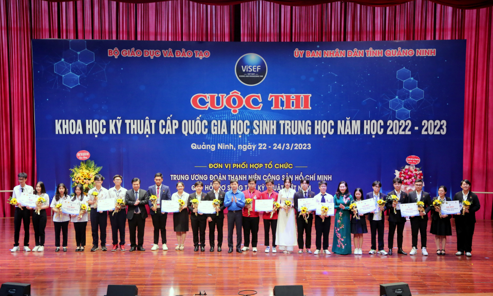 Quảng Ninh đoạt 2 giải Nhì và 2 giải Ba tại Cuộc thi khoa học, kỹ thuật cấp quốc gia dành cho học sinh trung học