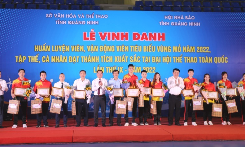 Vinh danh vận động viên, huấn luyện viên tiêu biểu Vùng mỏ năm 2022