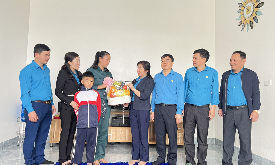 Đồng hành cùng doanh nghiệp, chăm lo cho “vốn quý”