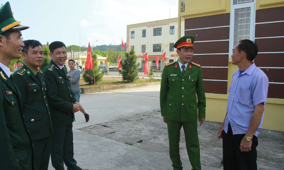 Cùng Bộ đội Biên phòng gìn giữ biên cương