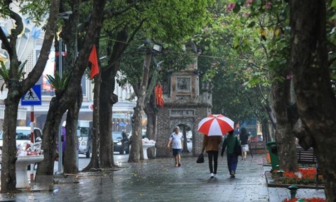 Đông Bắc Bộ nhiều mây, sáng và đêm có mưa, nhiệt độ thấp nhất 16-19 độ C