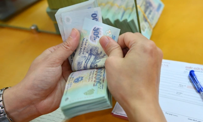Ngân hàng đồng loạt giảm lãi suất tiết kiệm
