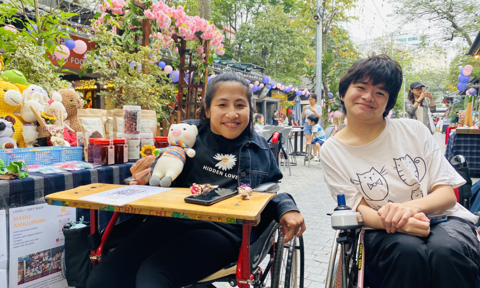 2 Vietnamese disabled women establish firm to help the handicapped
