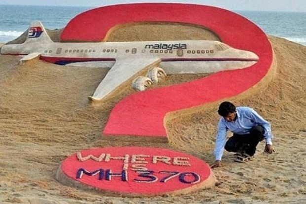 Viet Nam yeu cau go bo noi dung sai su that trong phim ve MH370 hinh anh 1